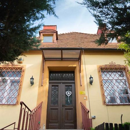 Katus Apartman Daire Eğri Dış mekan fotoğraf