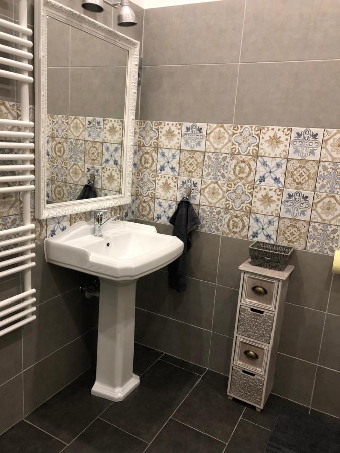 Katus Apartman Daire Eğri Dış mekan fotoğraf